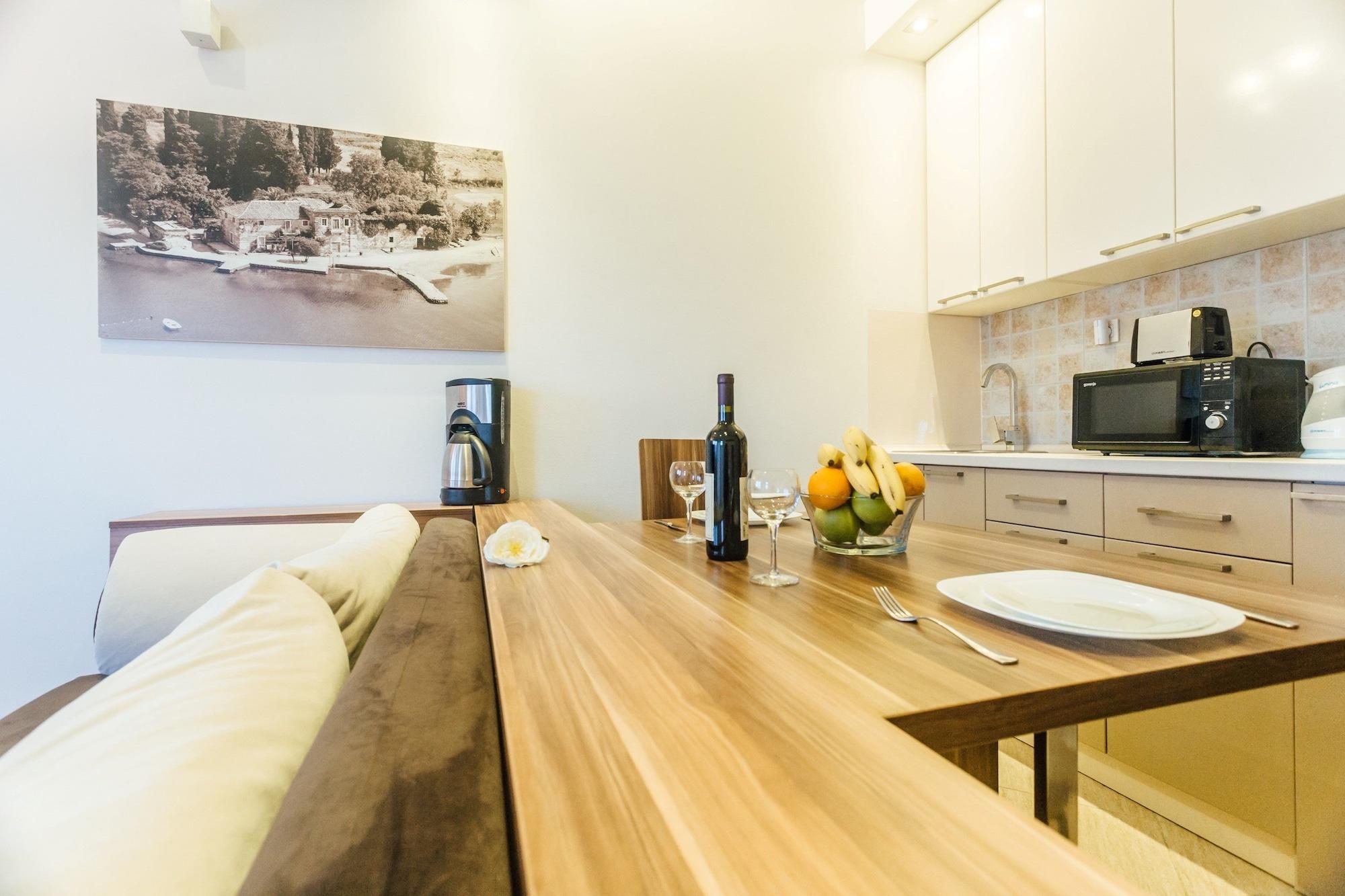 Apartments Monet Tivat Ngoại thất bức ảnh