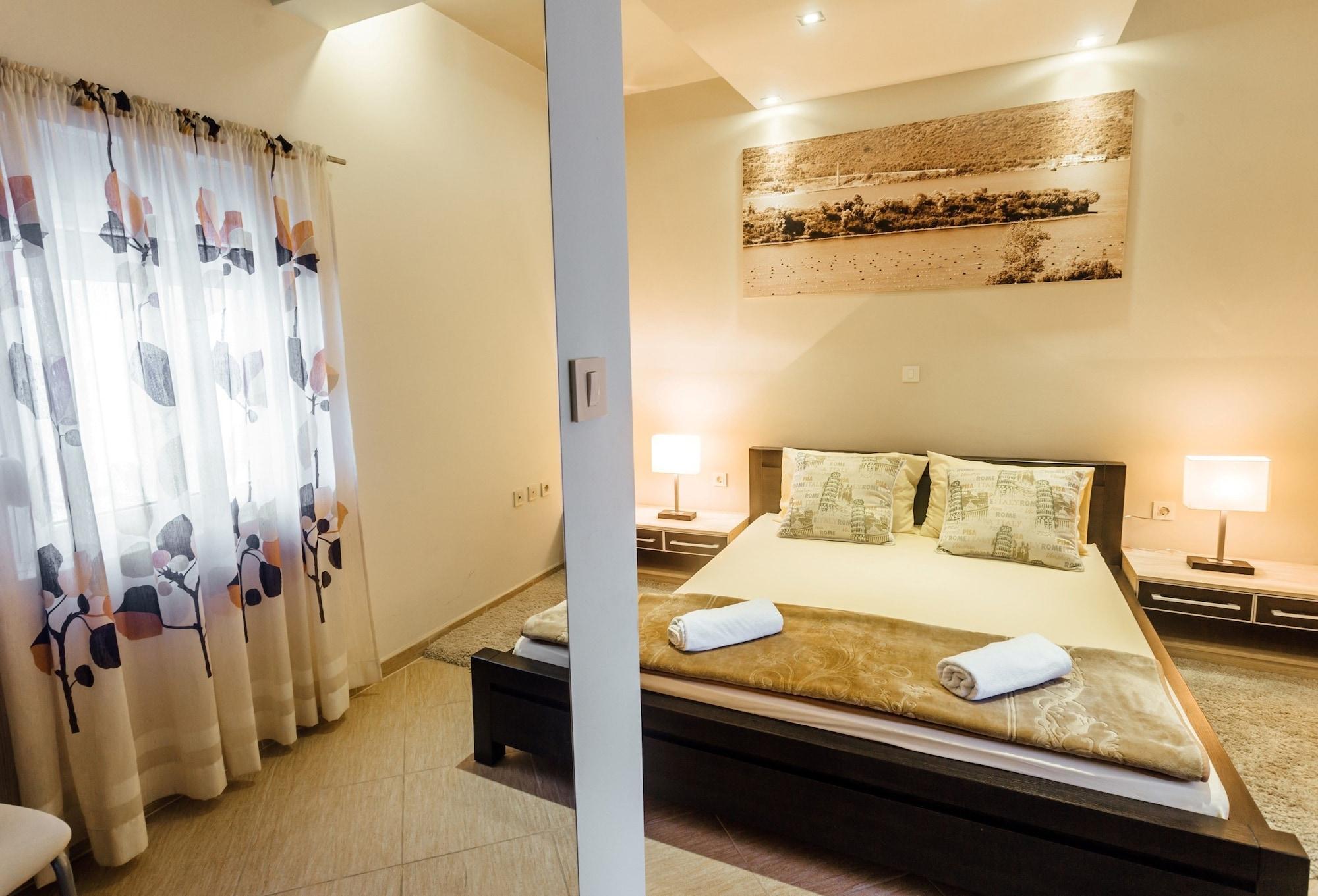 Apartments Monet Tivat Ngoại thất bức ảnh