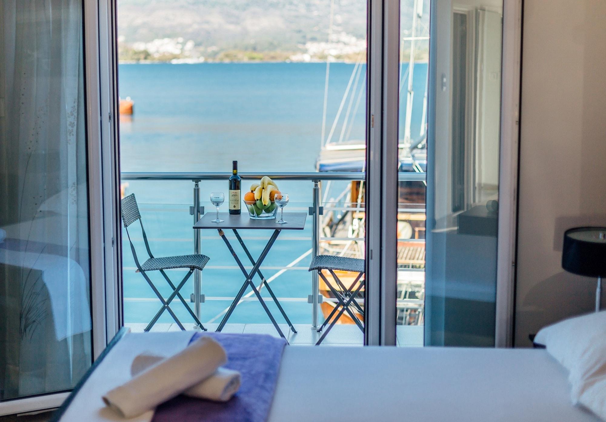Apartments Monet Tivat Ngoại thất bức ảnh